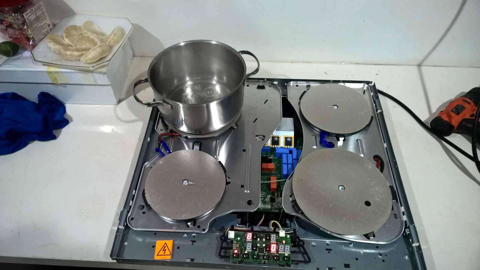 Trang Chủ 14 2509 sua chua bep tu bosch chinh hang gia re uy tin