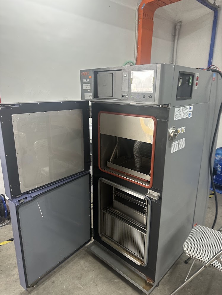 Tủ thử nghiệm sốc nhiệt ESPEC TSE-11 khi sửa chữa tủ thử nghiệm ESPEC